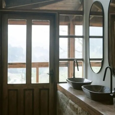 Numa Experimental Hotel