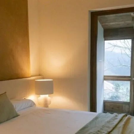 Lea Experimental Hotel *